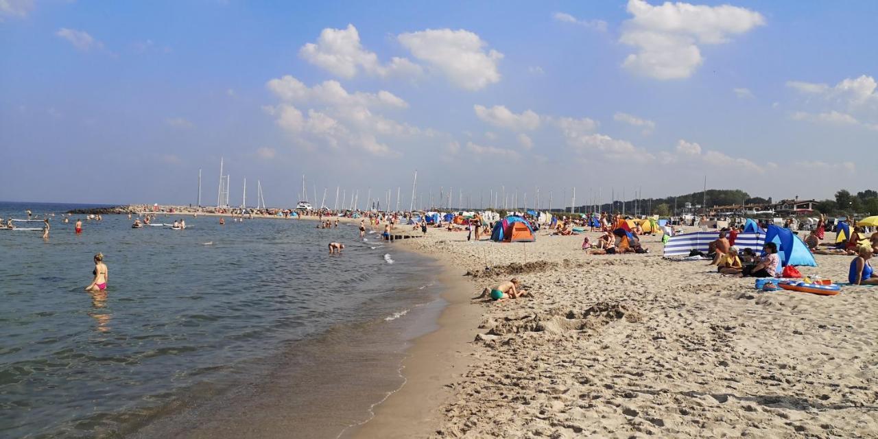 zentrale und strandnahe Ferienwohnung in Kühlungsborn Ost Exterior foto