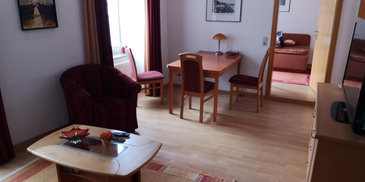 zentrale und strandnahe Ferienwohnung in Kühlungsborn Ost Exterior foto